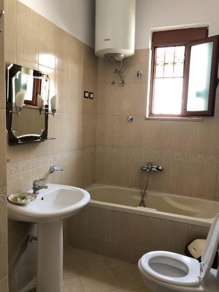 Villa Garden Berat Ngoại thất bức ảnh